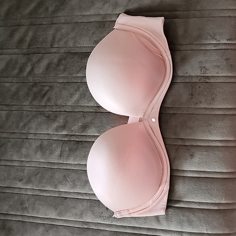 Victoria strapless bra